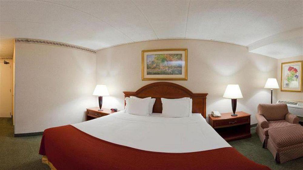 La Quinta Inn & Suites By Wyndham Springfield Eksteriør billede