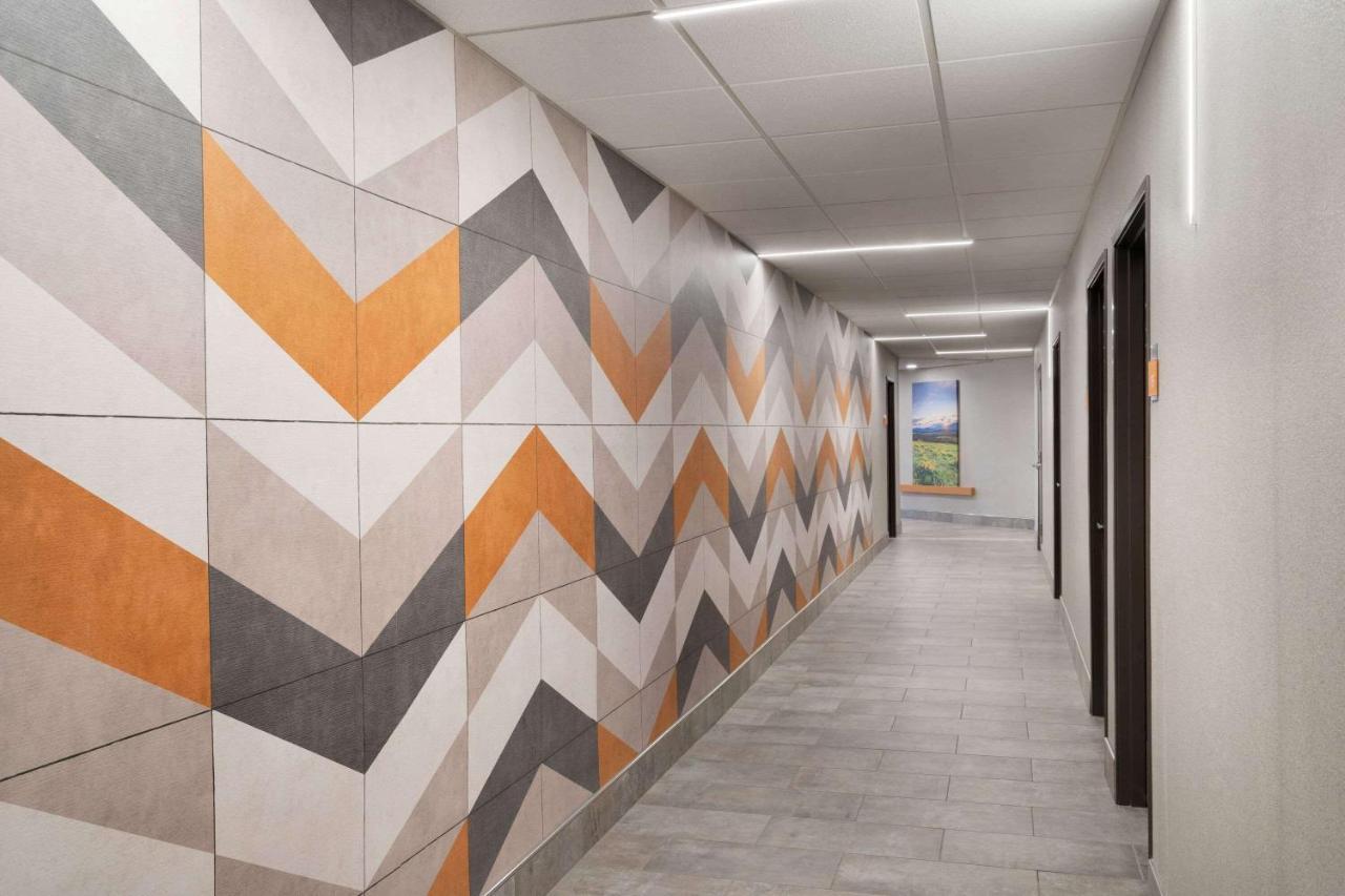 La Quinta Inn & Suites By Wyndham Springfield Eksteriør billede