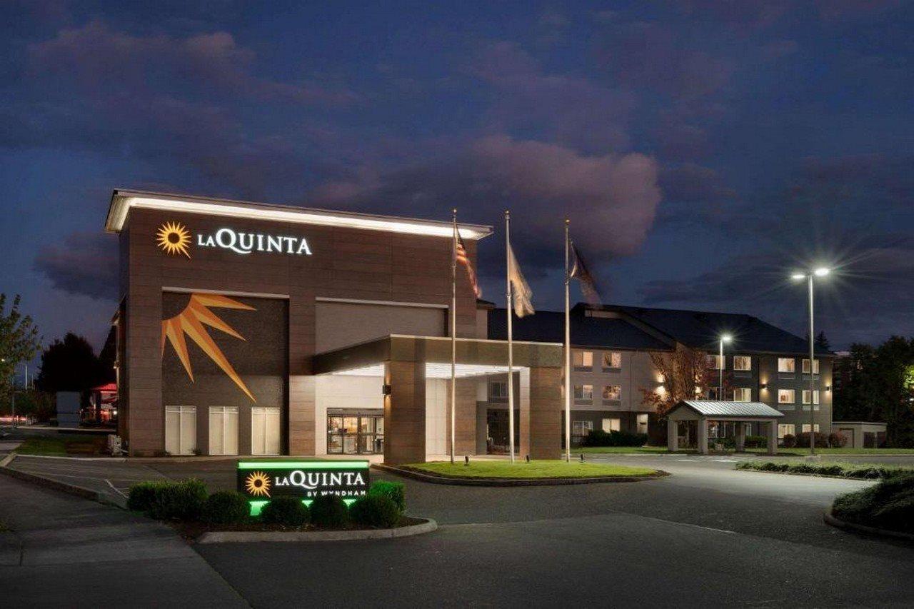 La Quinta Inn & Suites By Wyndham Springfield Eksteriør billede